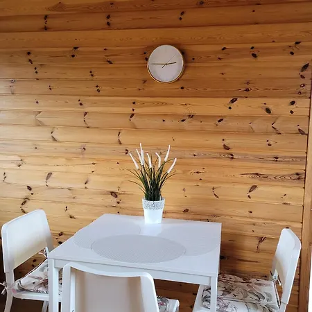 Letniskowe Przy Kasztanie Vakantiehuis Wiele