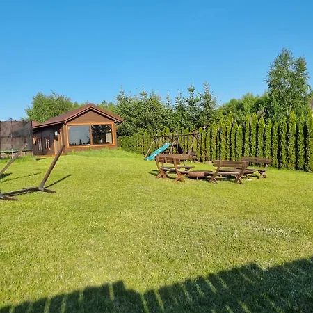 Letniskowe Przy Kasztanie Hébergement de vacances