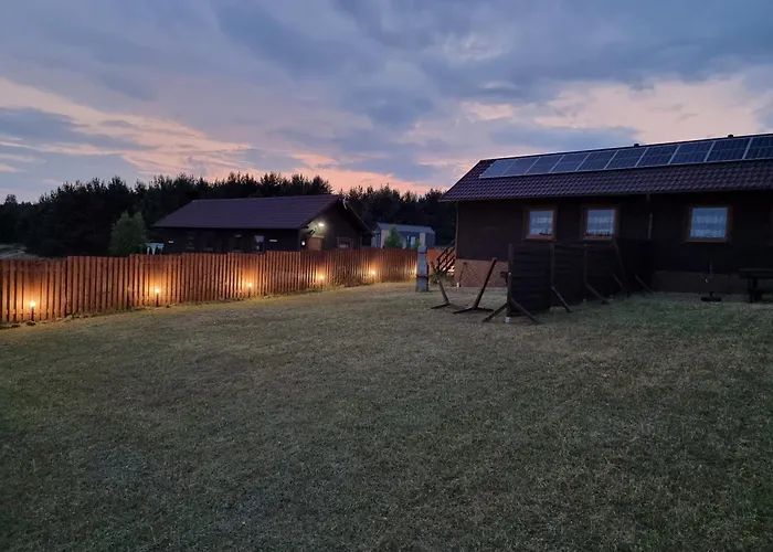 Letniskowe Przy Kasztanie Дом отдыха *